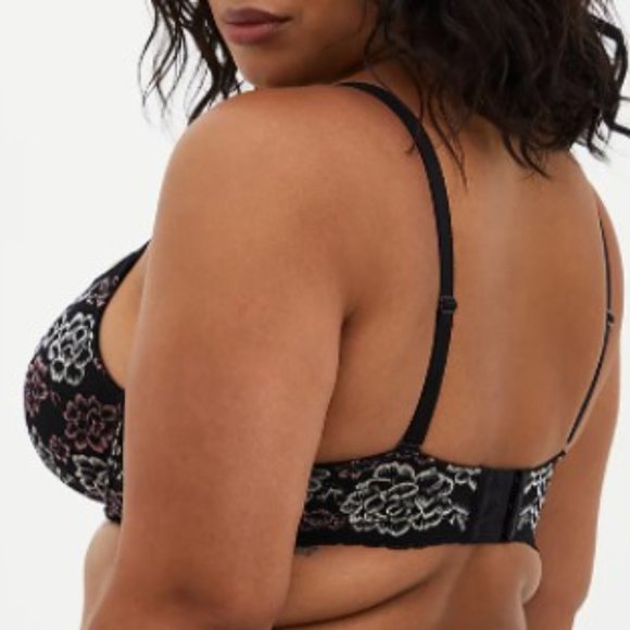 TORRID 42B XO PUSH-UP PLUNGE BRA - Picture 7 of 8